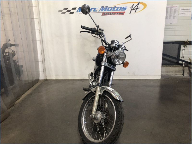 SUZUKI 125 GN 