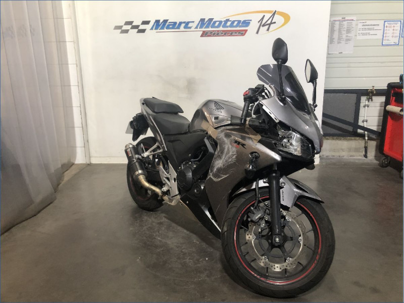 HONDA CBR500R 