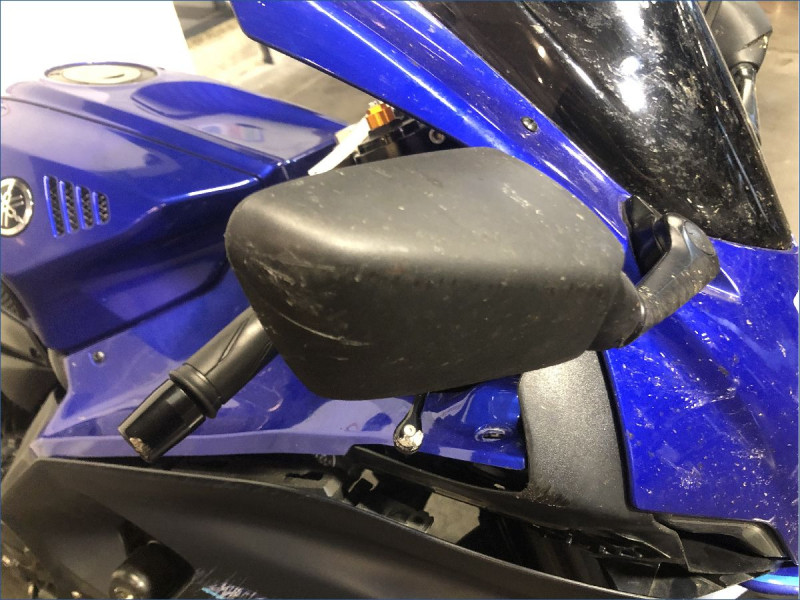 YAMAHA R7 A2
