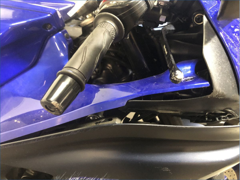 YAMAHA R7 A2