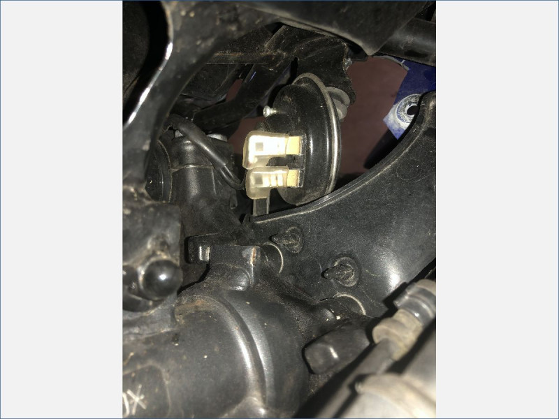 YAMAHA R7 A2