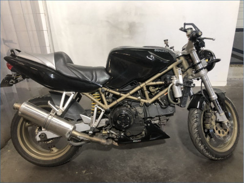 DUCATI 944 ST2 