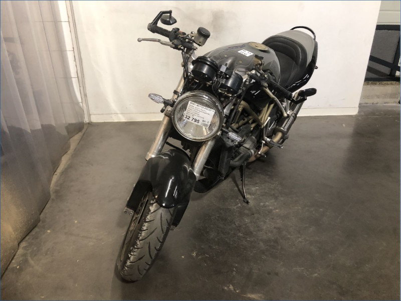 DUCATI 944 ST2 