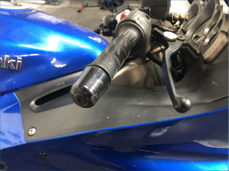 KAWASAKI 1200 ZZR 