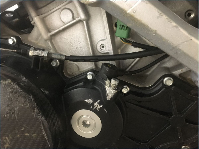 APRILIA 1000 TUONO V4