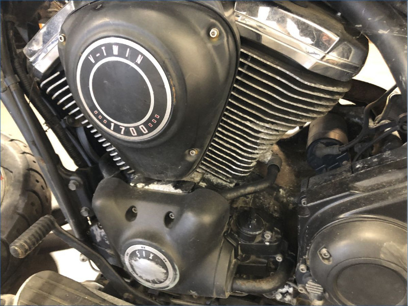 KAWASAKI 1700 VN 