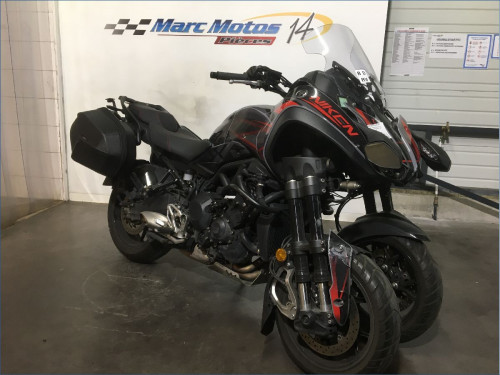 YAMAHA 900 NIKEN GT