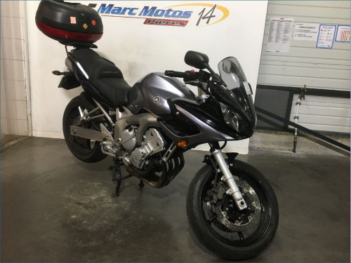 YAMAHA FZ6 S