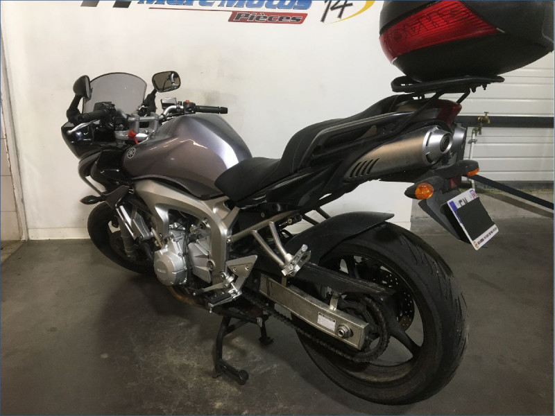 YAMAHA FZ6 S