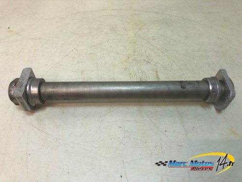 AXE DE ROUE ARRIERE SUZUKI 1000 GSXR 2009