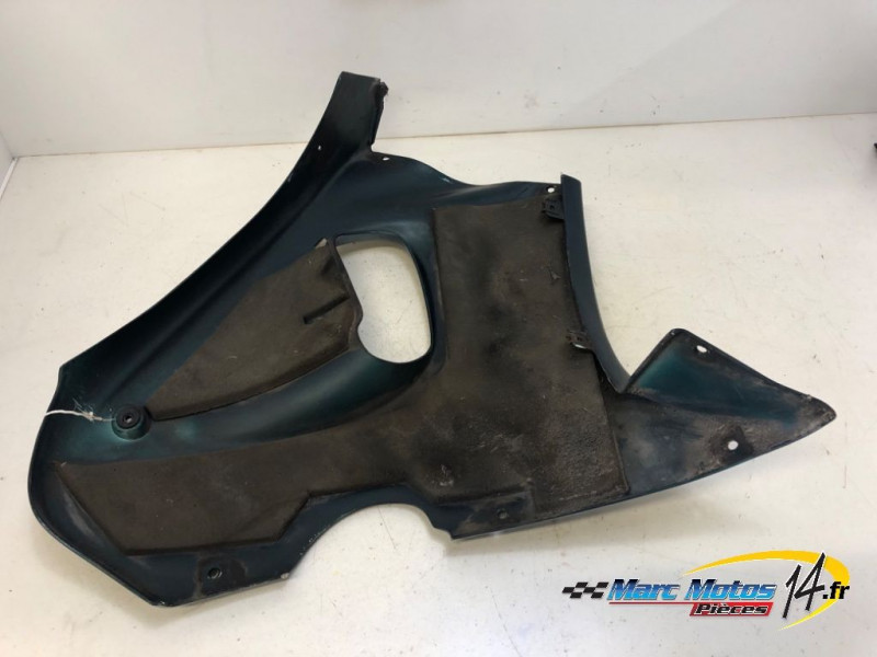 FLANC DE CARENAGE GAUCHE TRIUMPH 955 SPRINT ST 2002