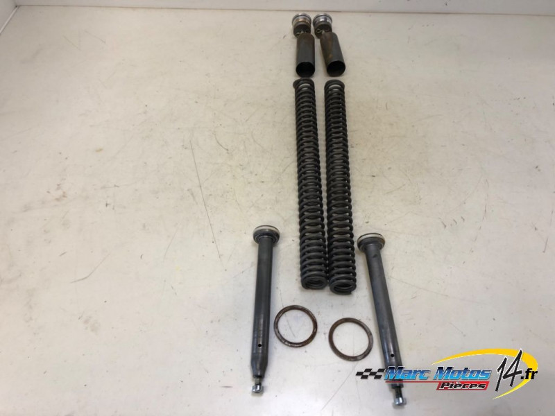INTERIEUR DE FOURCHE TRIUMPH 955 SPRINT ST 2002
