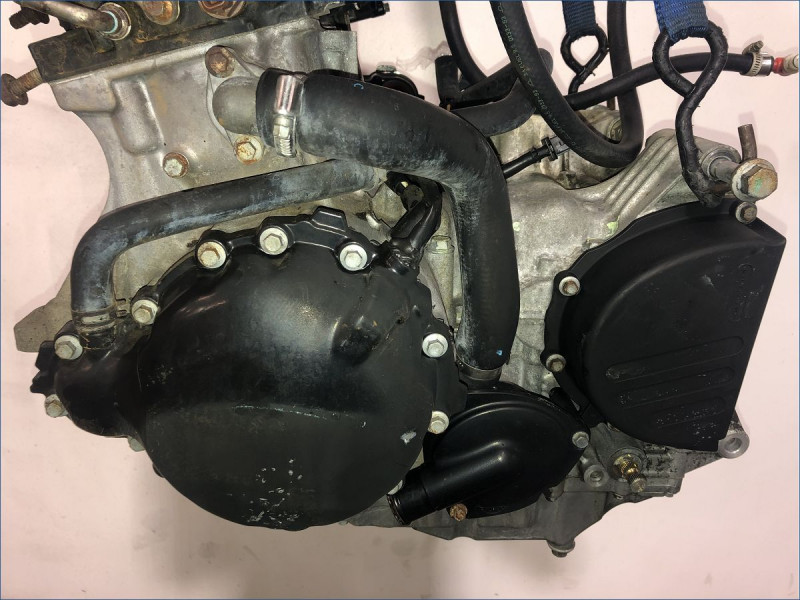 MOTEUR TRIUMPH 955 SPRINT ST 2002