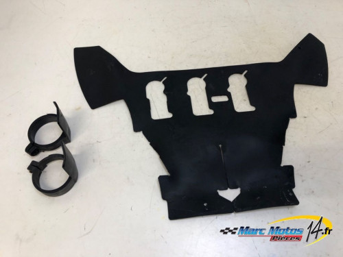 PLASTIQUES ET CAOUTCHOUCS DIVERS TRIUMPH 955 SPRINT ST 2002