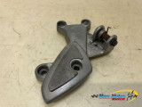 PLATINE AVANT DROITE TRIUMPH 955 SPRINT ST 2002