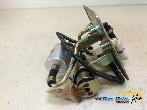 POMPE A ESSENCE TRIUMPH 955 SPRINT ST 2002