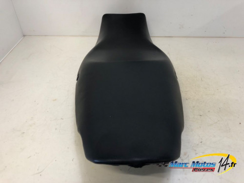 SELLE BIPLACE TRIUMPH 955 SPRINT ST 2002