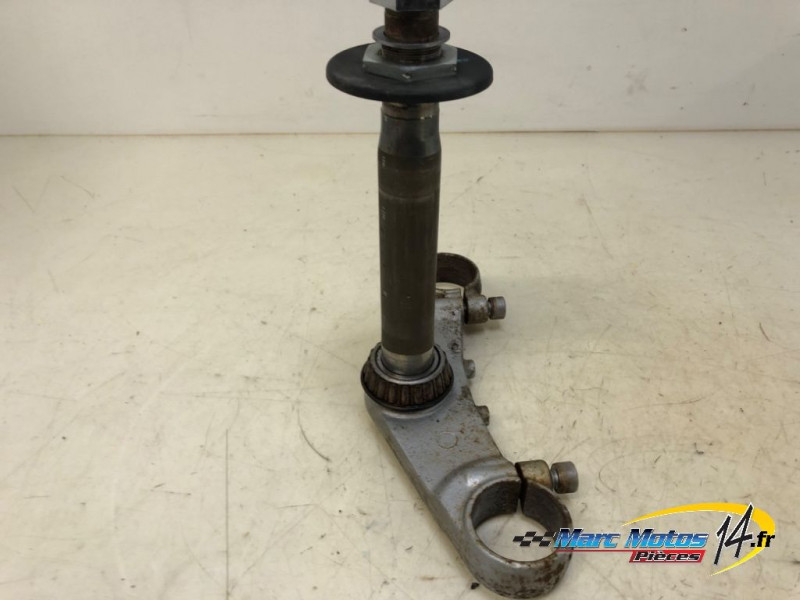 TE DE FOURCHE INFERIEUR TRIUMPH 955 SPRINT ST 2002