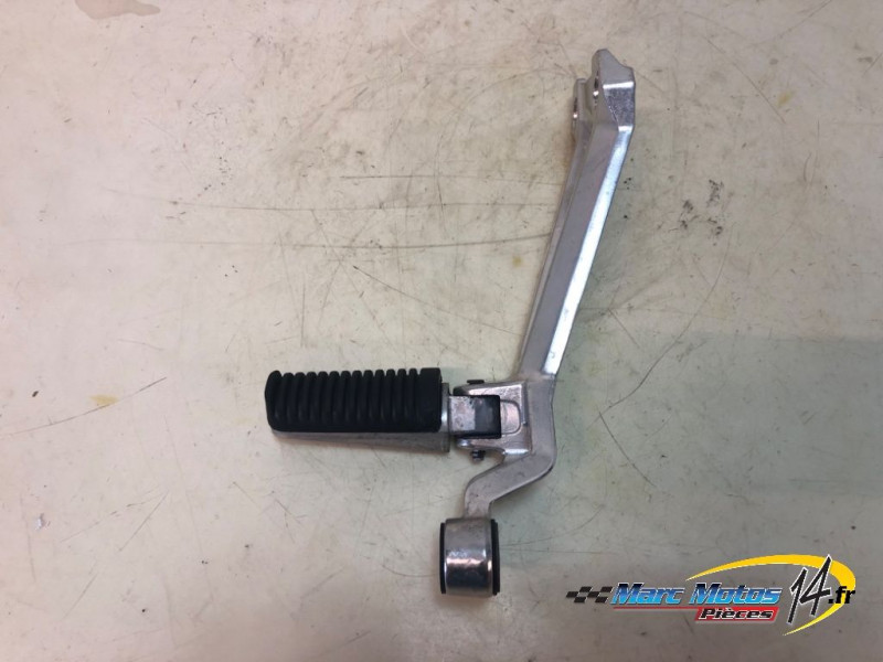 PLATINE ARRIERE GAUCHE YAMAHA 1300 XJR 2005