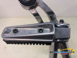 PLATINE ARRIERE GAUCHE YAMAHA 1300 XJR 2005