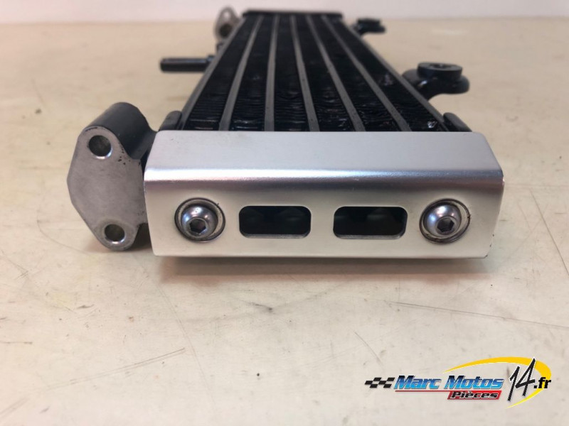 RADIATEUR D'HUILE YAMAHA 1300 XJR 2005