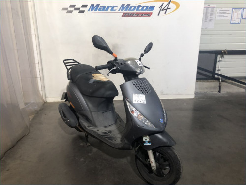 PIAGGIO 50 ZIP 4T