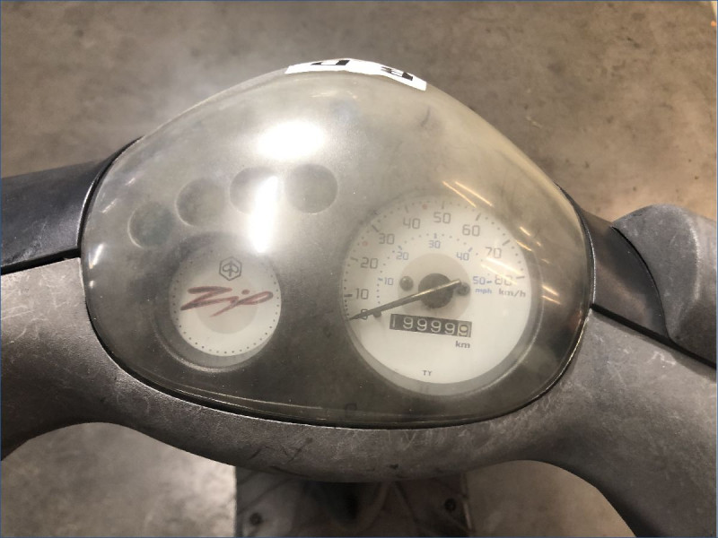 PIAGGIO 50 ZIP 4T