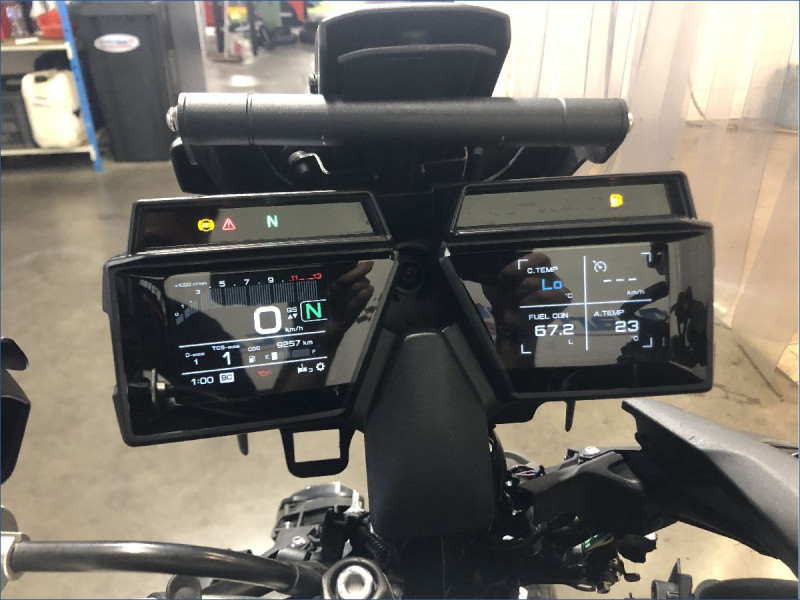YAMAHA MT09 TRACER