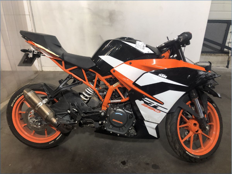 KTM 390 RC 