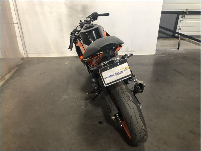 KTM 390 RC 