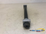 AXE DE ROUE ARRIERE YAMAHA 1300 XJR 2006