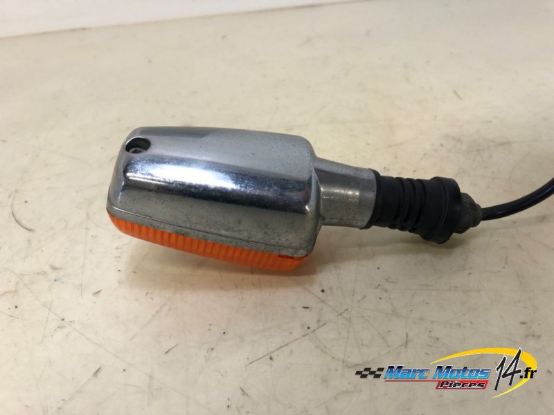 CLIGNOTANT ARRIERE DROIT YAMAHA 1300 XJR 2006