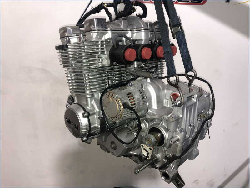 MOTEUR YAMAHA 1300 XJR 2006