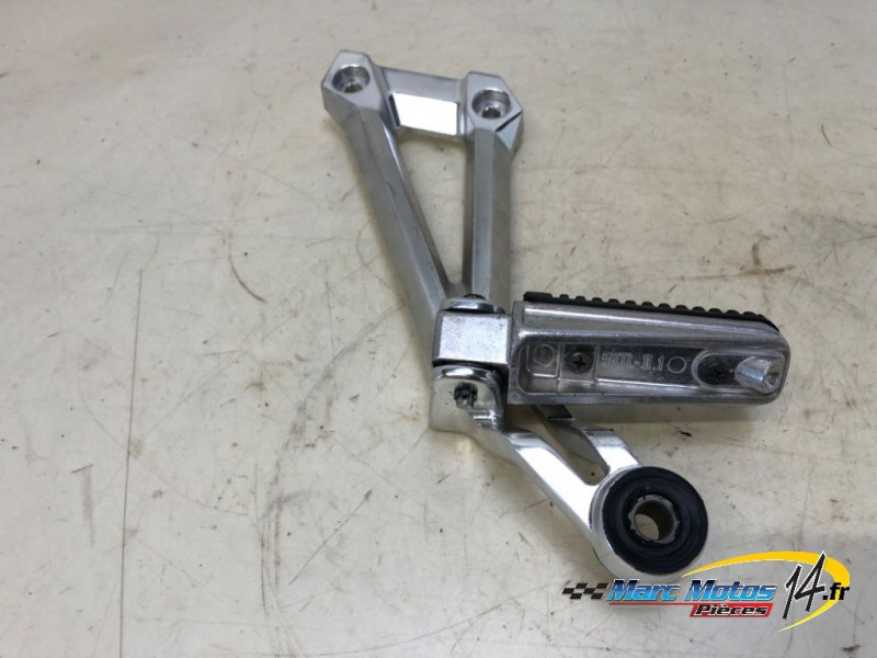 PLATINE ARRIERE GAUCHE YAMAHA 1300 XJR 2006