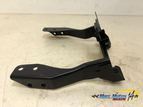 SUPPORT DE FEU ARRIERE YAMAHA 1300 XJR 2006