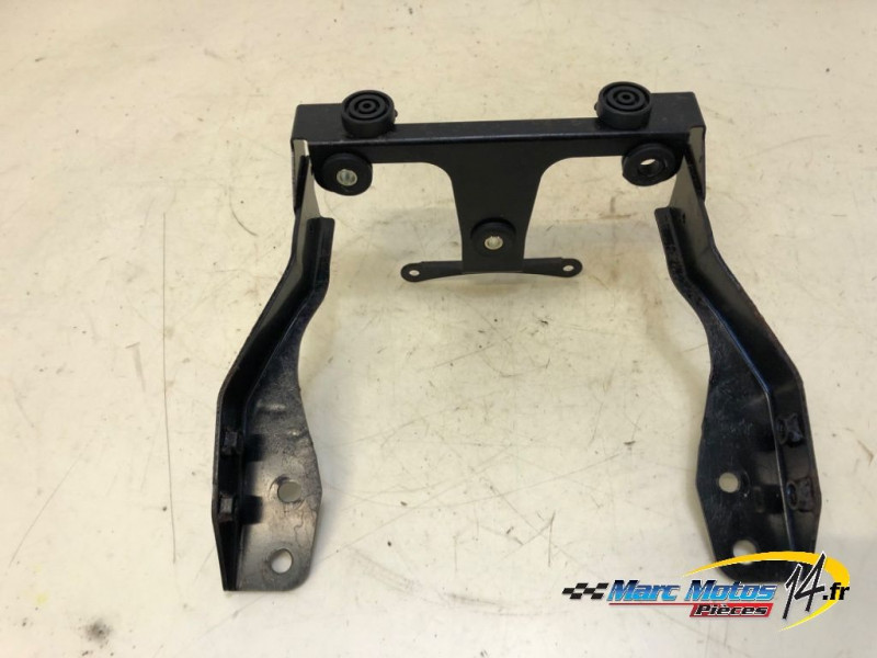 SUPPORT DE FEU ARRIERE YAMAHA 1300 XJR 2006