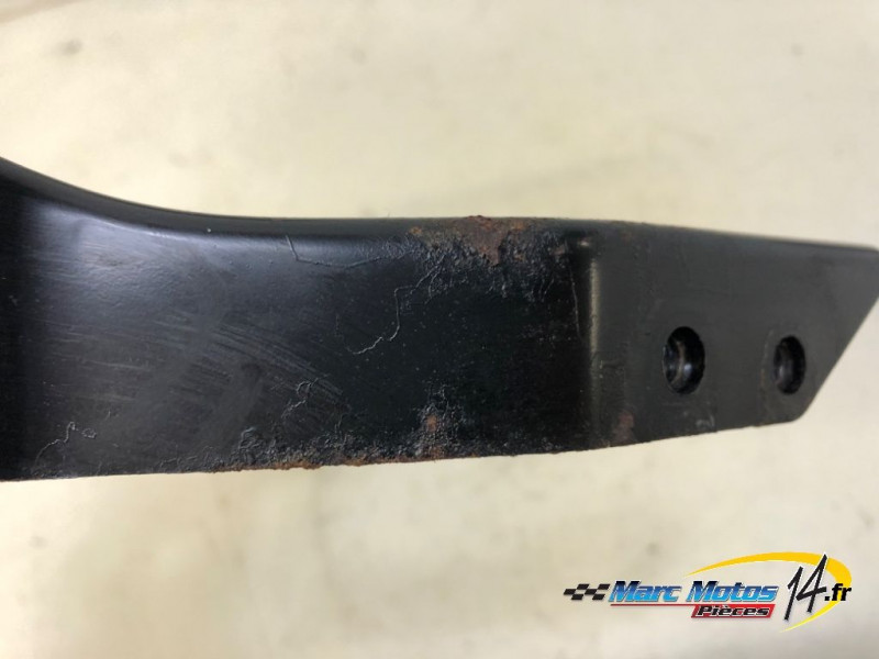 SUPPORT DE FEU ARRIERE YAMAHA 1300 XJR 2006