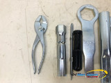 TROUSSE A OUTILS YAMAHA 1300 XJR 2006