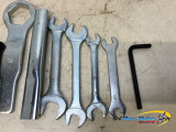 TROUSSE A OUTILS YAMAHA 1300 XJR 2006