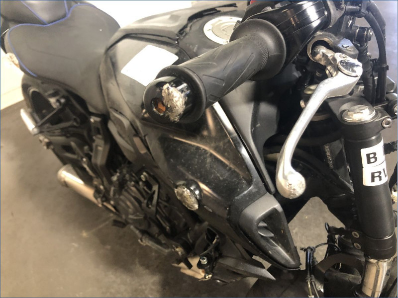 YAMAHA MT07 