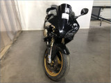 YAMAHA R1 