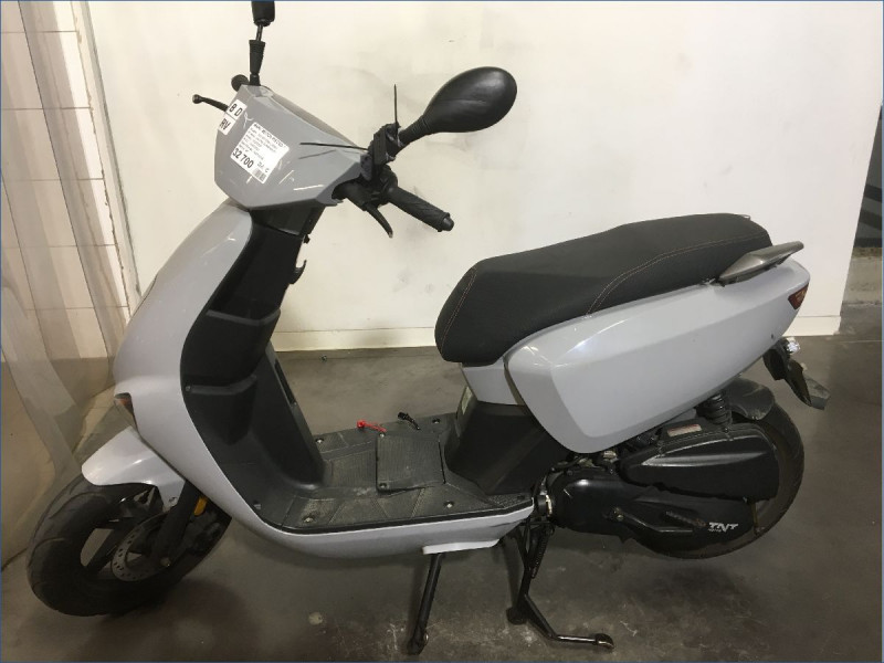 TNT MOTOR LJ50QT 