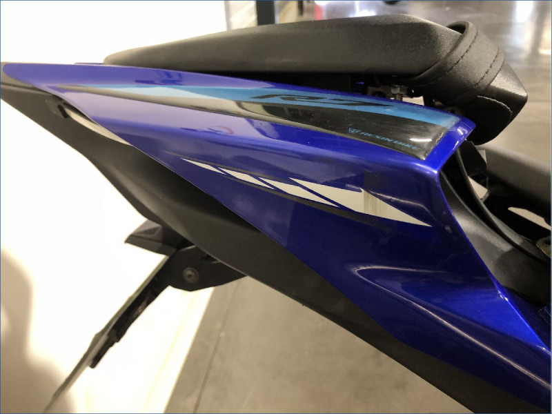 YAMAHA R7 A2