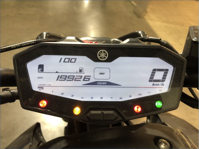 YAMAHA MT07 