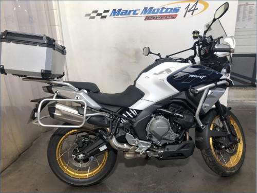CFMOTO 700 MT 