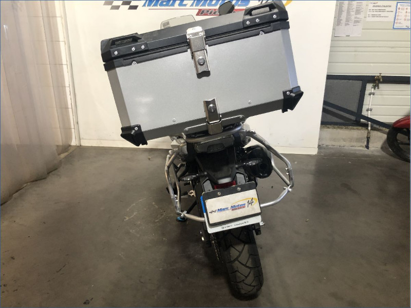 CFMOTO 700 MT 
