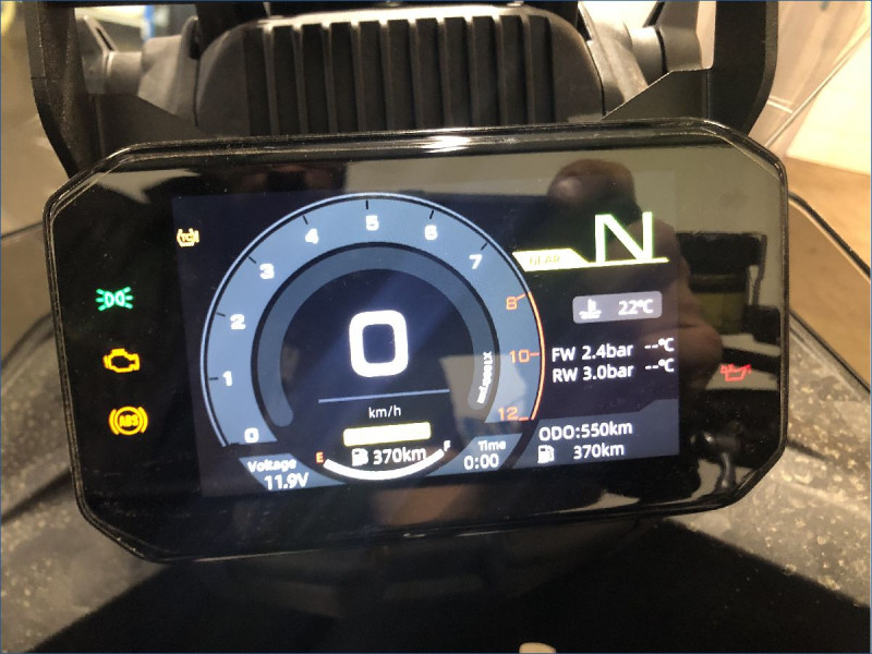 CFMOTO 700 MT 