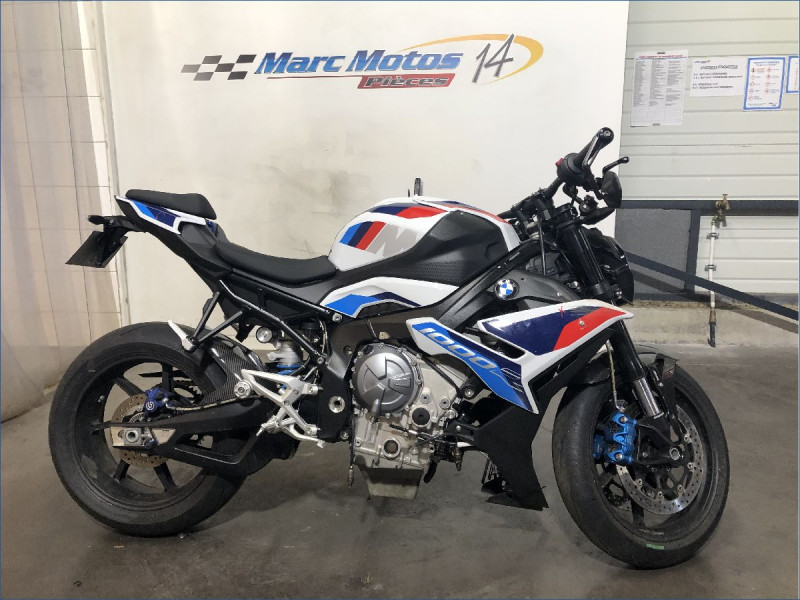 BMW M1000R 