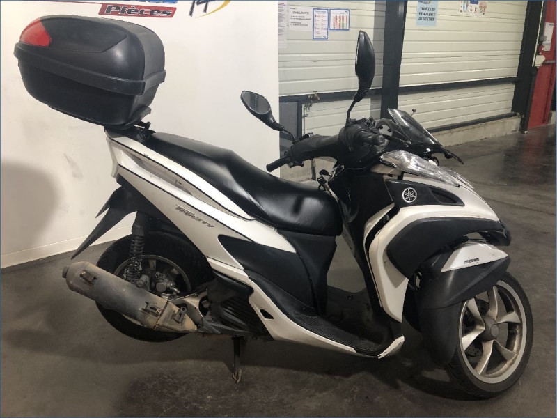 YAMAHA 125 TRICITY 
