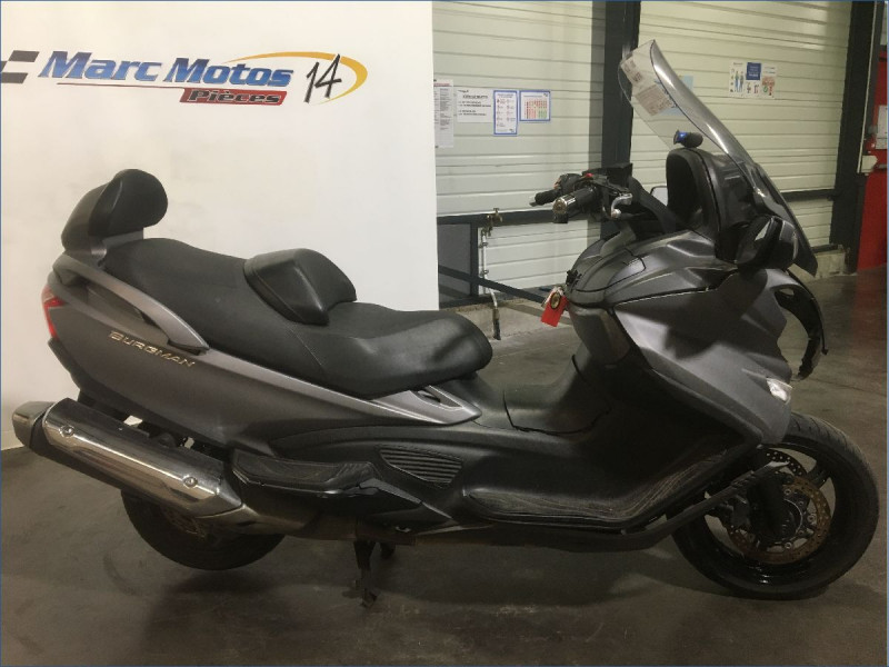 SUZUKI 650 BURGMAN EXECUTIVE